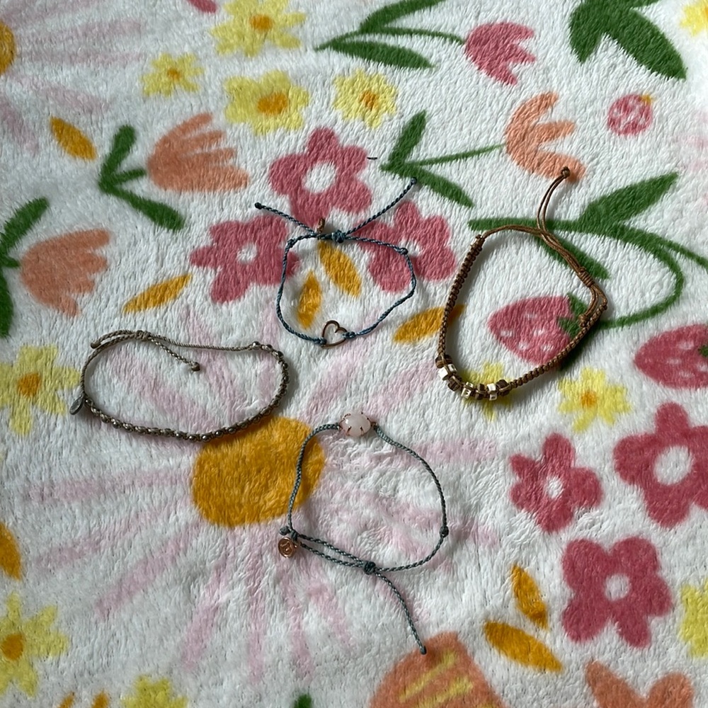 Bracelet pack or 5 dollars each